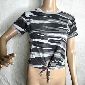 US Vintage Camo Short Sleeve Tie Top